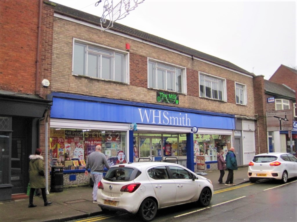 Former WH Smith store let on a new lease